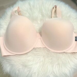 Vince Camuto Nude Underwire T-Shirt Bra Size 40C  Molded Cups Style #71222 NWOT